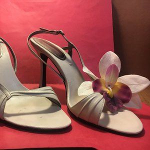 9 West Simple Elegant Heels with Accent